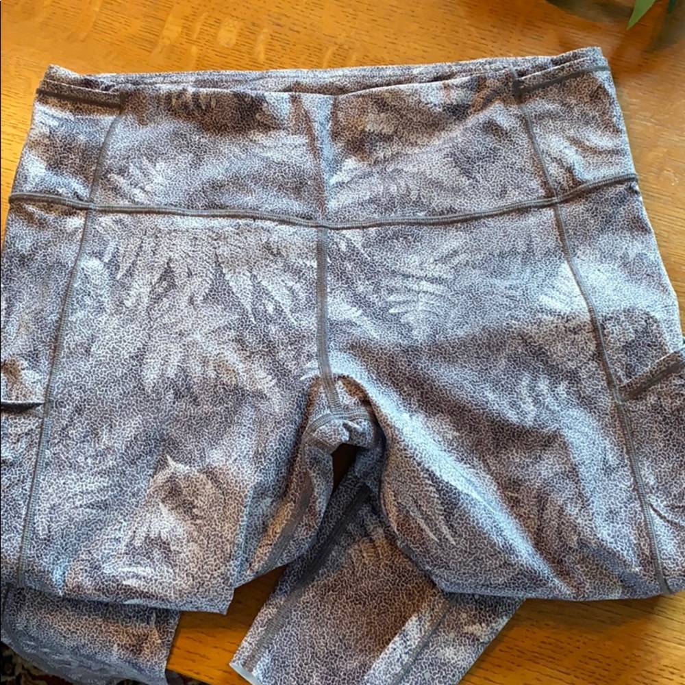 Lululemon fern leggings